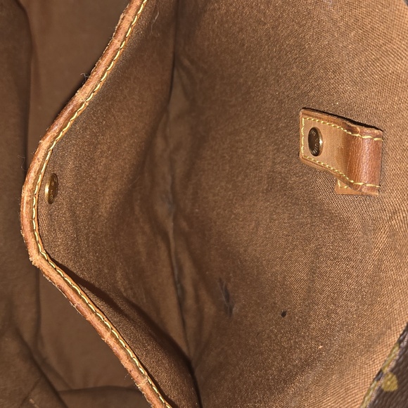 Louis Vuitton Rehab Lavin GM Monogram Bag - Picture 6 of 15